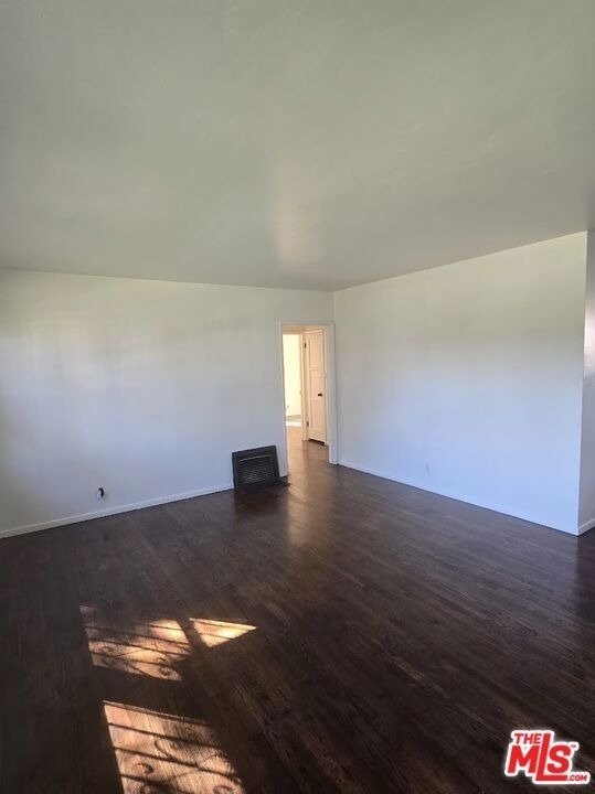 3311 1/2 W 78th Street - Photo 10