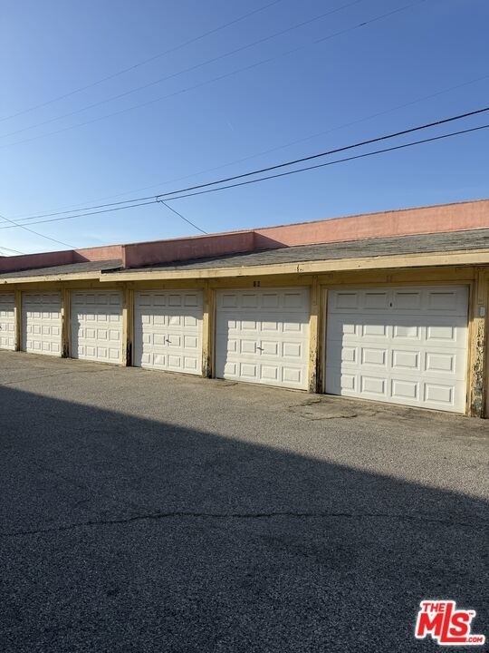 3311 1/2 W 78th Street - Photo 27