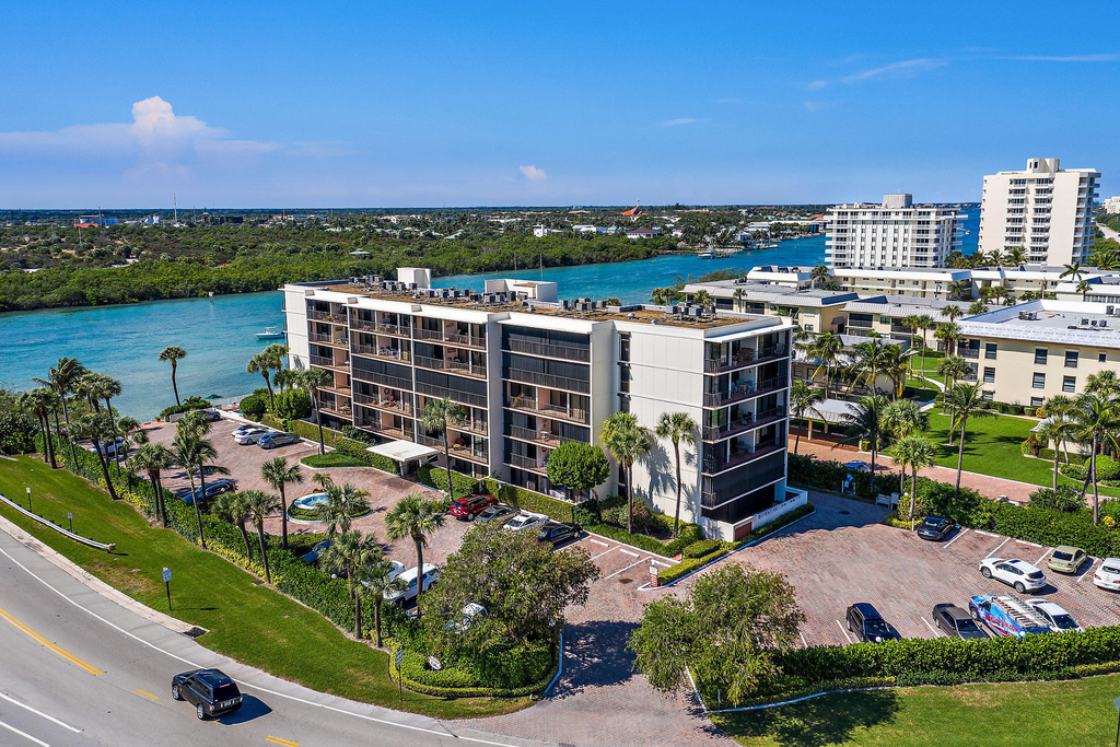 225 Beach Road - Photo 3