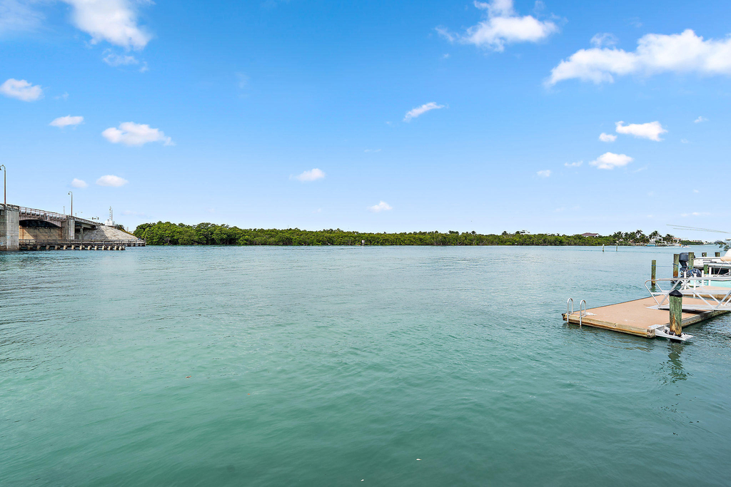 225 Beach Road - Photo 34