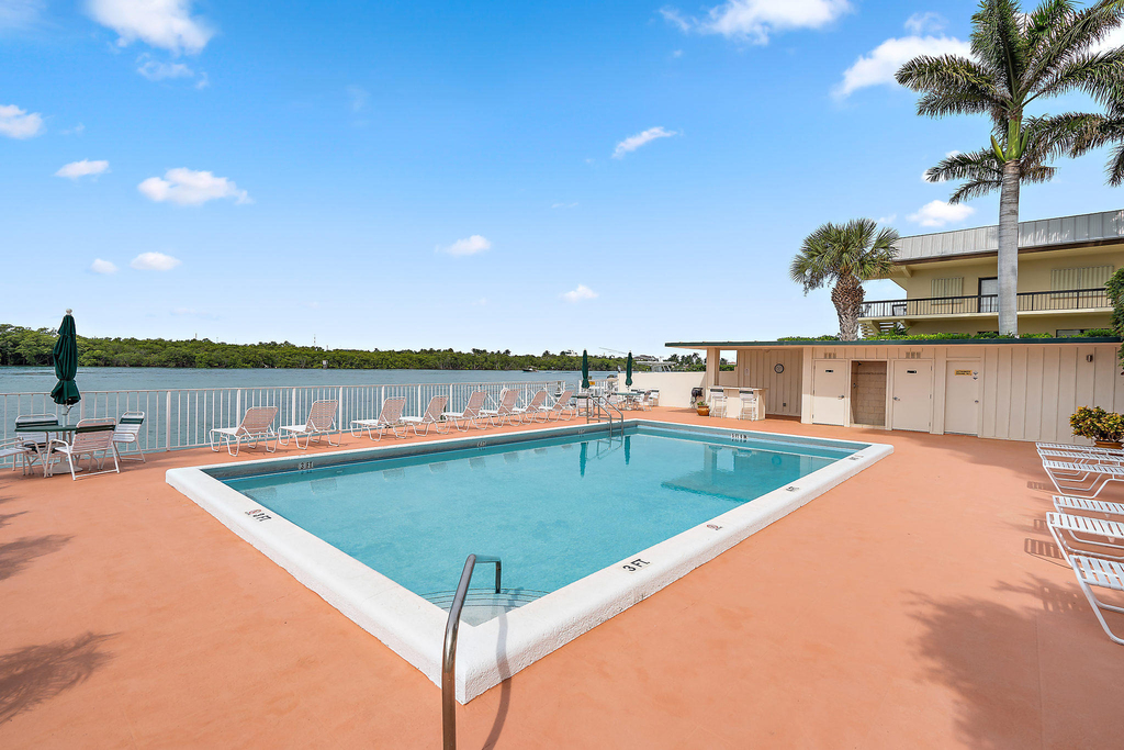 225 Beach Road - Photo 31