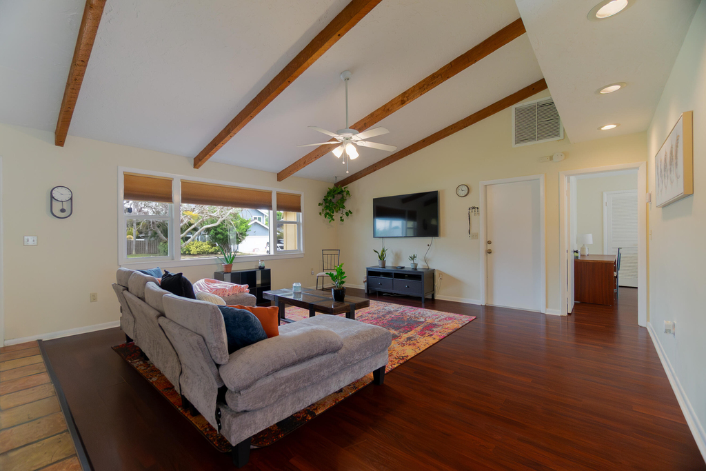 6130 Francis Street - Photo 6