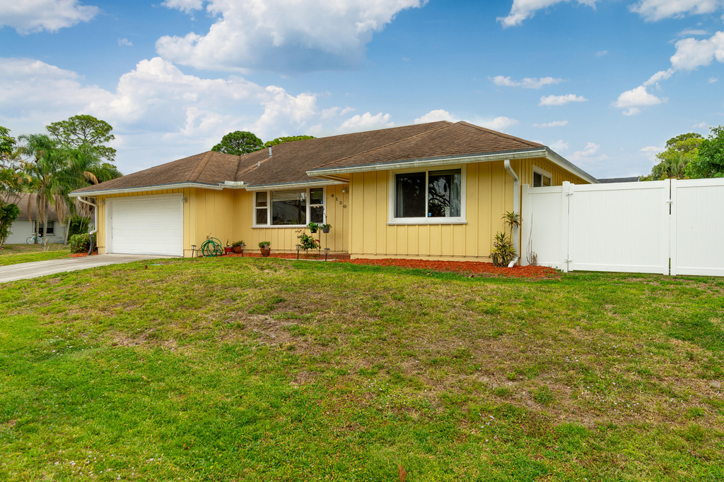 6130 Francis Street - Photo 3