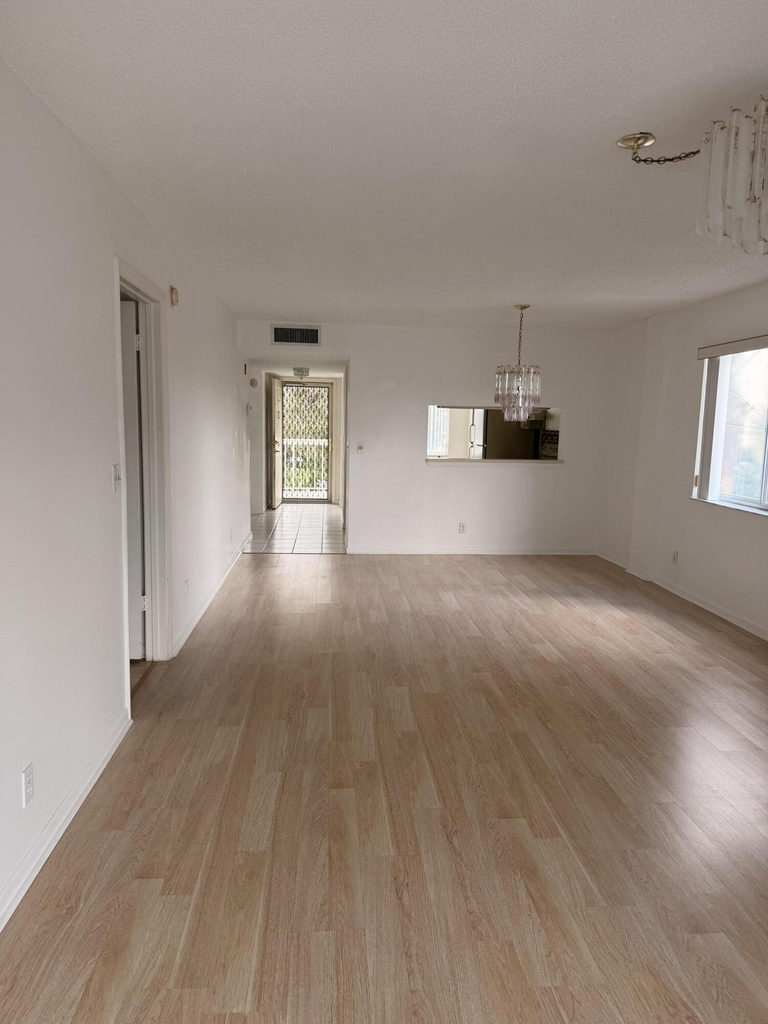 3146 Via Ponciana - Photo 6