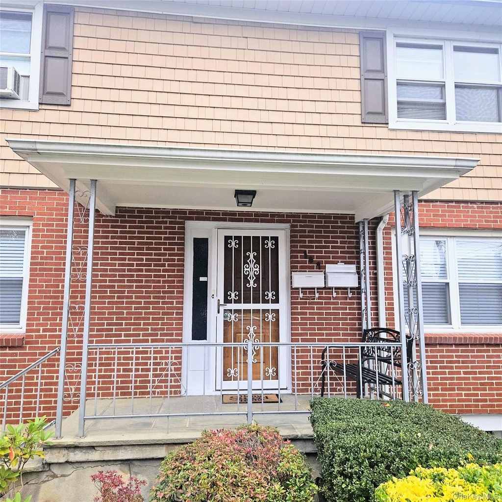 109 Rockwell Street - Photo 12