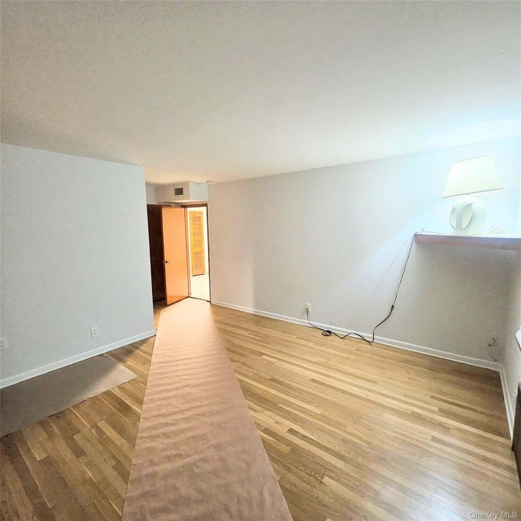 109 Rockwell Street - Photo 11