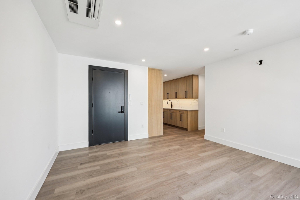 325 Manville Road - Photo 1