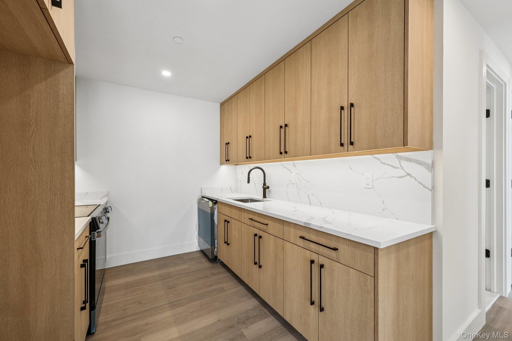 325 Manville Road - Photo 2