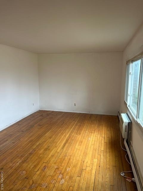 639 Wellwood Avenue - Photo 2