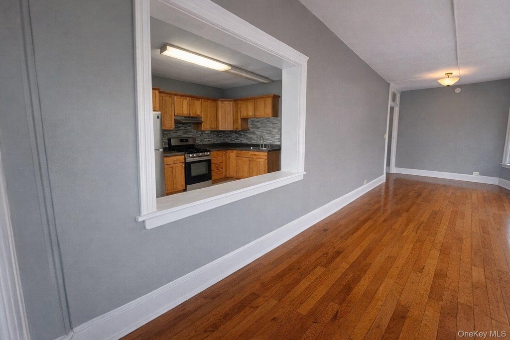 2 Raymond Avenue - Photo 9