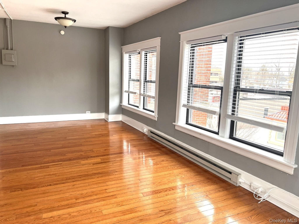 2 Raymond Avenue - Photo 14