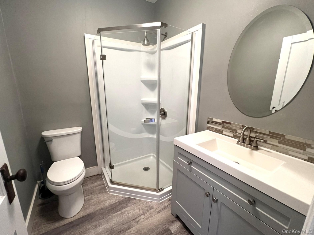 2 Raymond Avenue - Photo 16