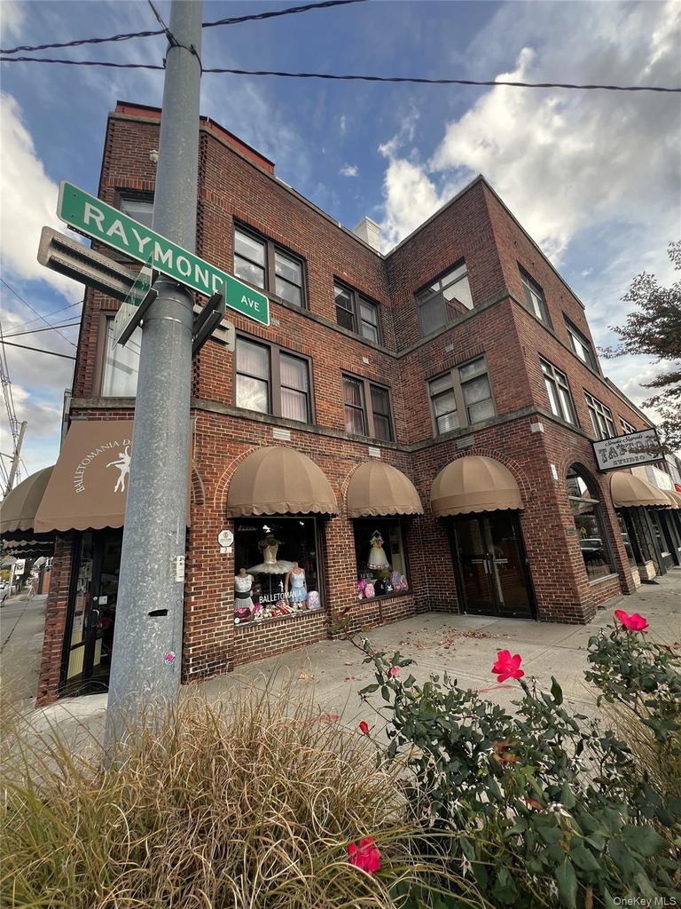 2 Raymond Avenue - Photo 26