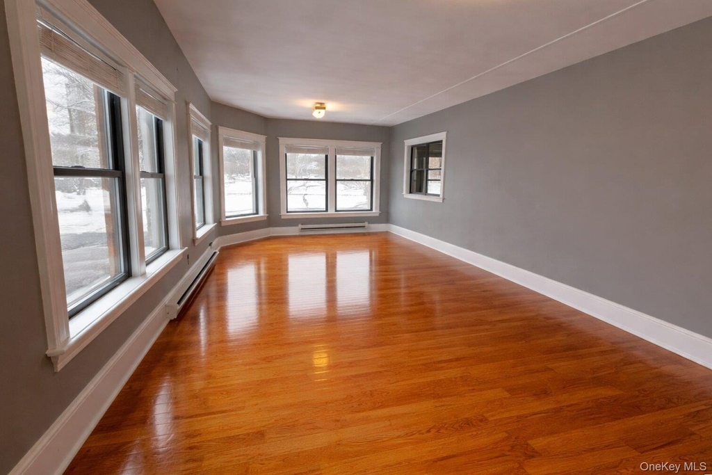 2 Raymond Avenue - Photo 1