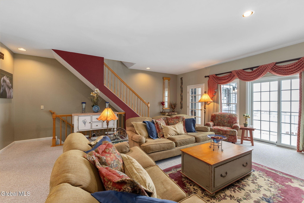 158 Kaydeross Park Road - Photo 8
