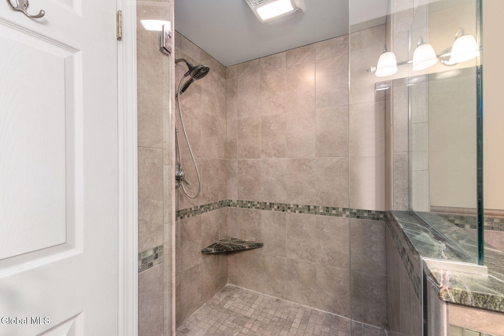 158 Kaydeross Park Road - Photo 37