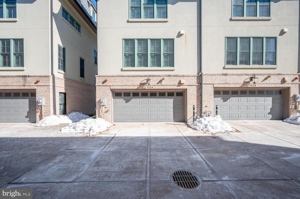 1126 N Stuart Street - Photo 17
