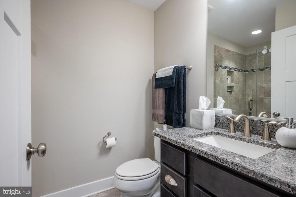 1126 N Stuart Street - Photo 14