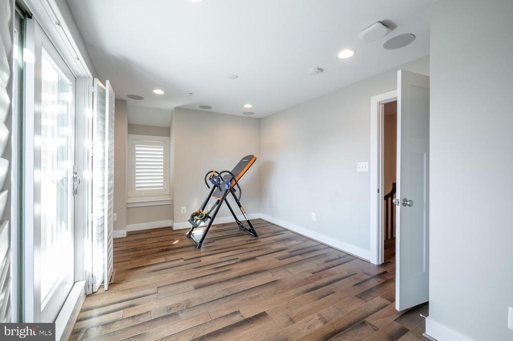 1126 N Stuart Street - Photo 50