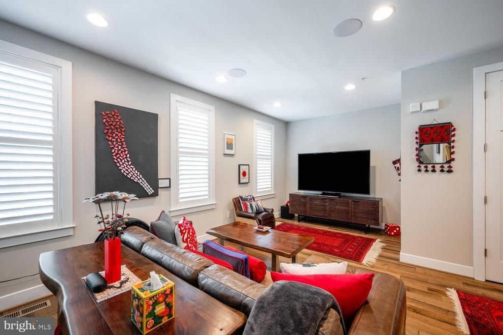 1126 N Stuart Street - Photo 34