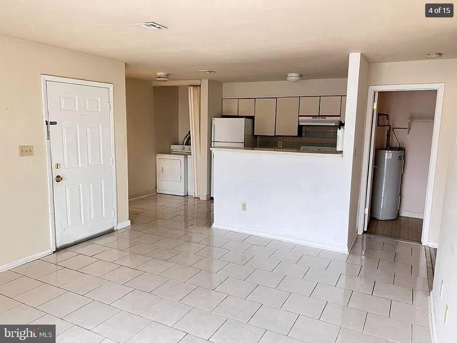 700 N Franklin Boulevard - Photo 2