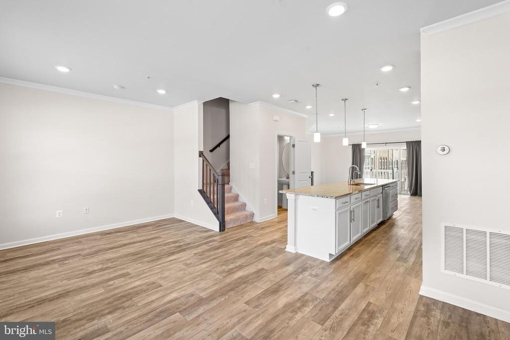 4711 Cherokee Street - Photo 3