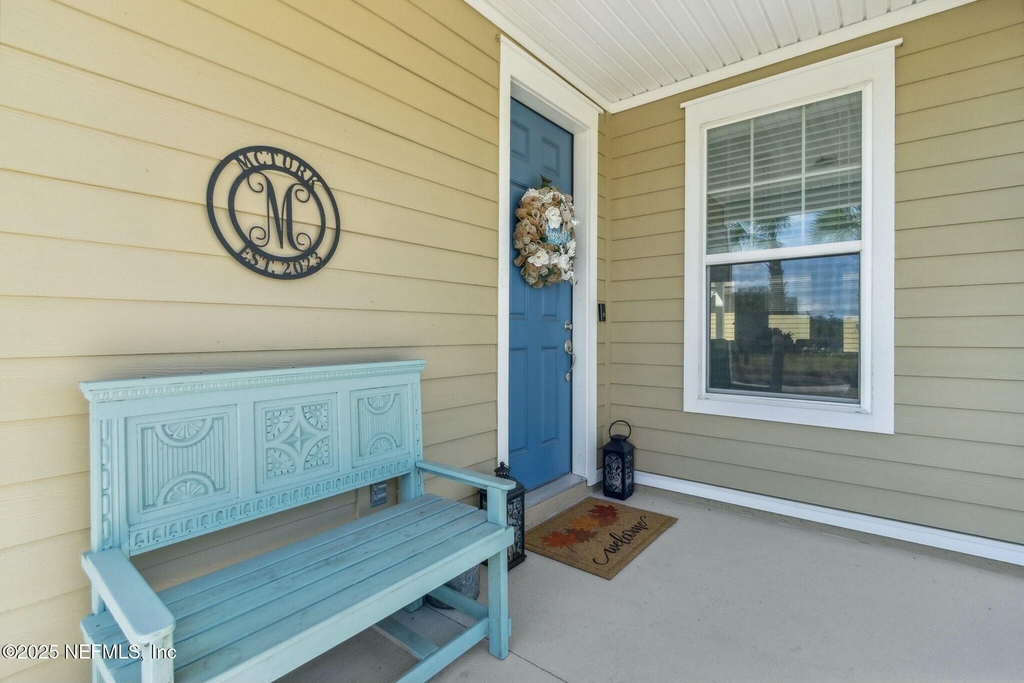 213 Daydream Avenue - Photo 3