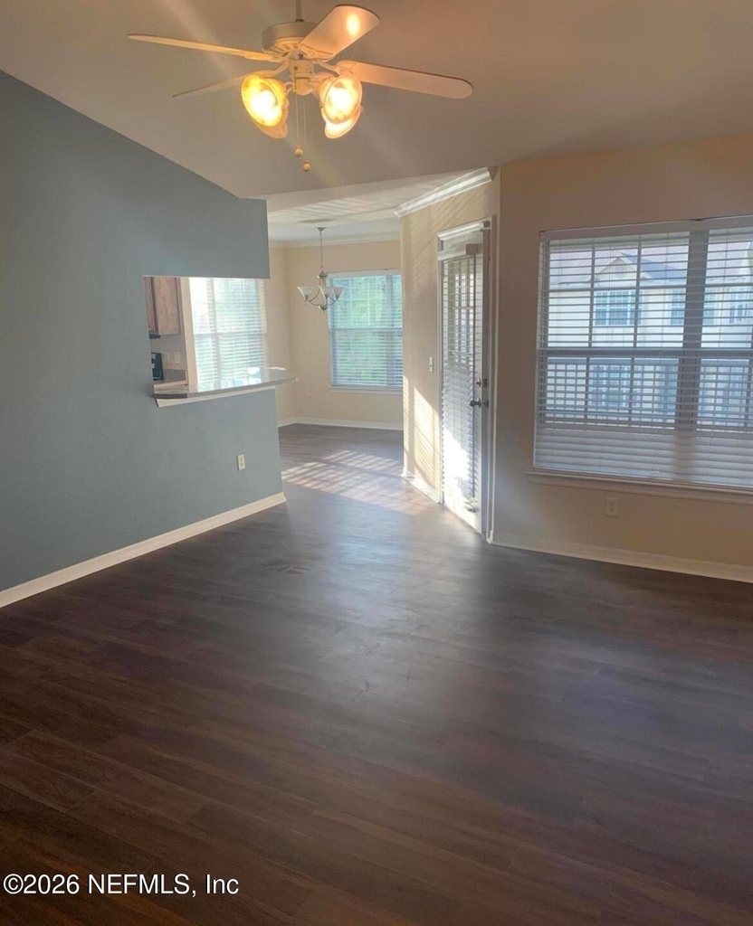 7800 Point Meadows Drive - Photo 3