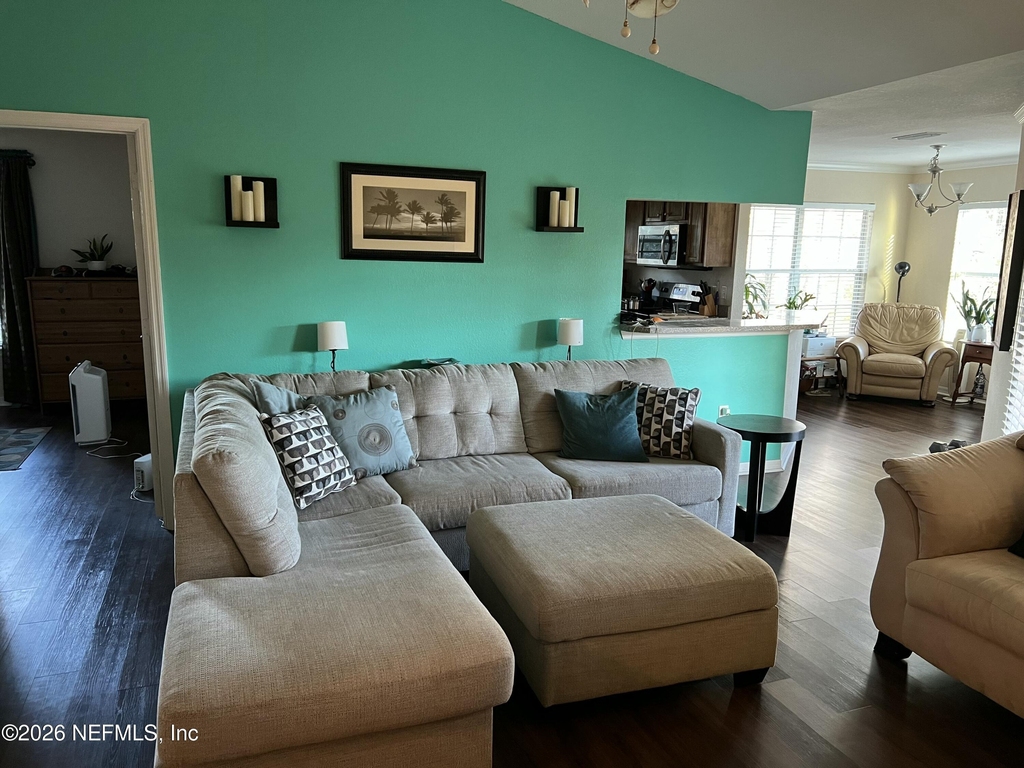 7800 Point Meadows Drive - Photo 8