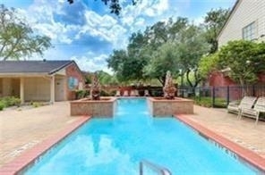 2211 S Kirkwood Road - Photo 0