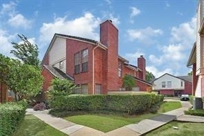 2211 S Kirkwood Road - Photo 4