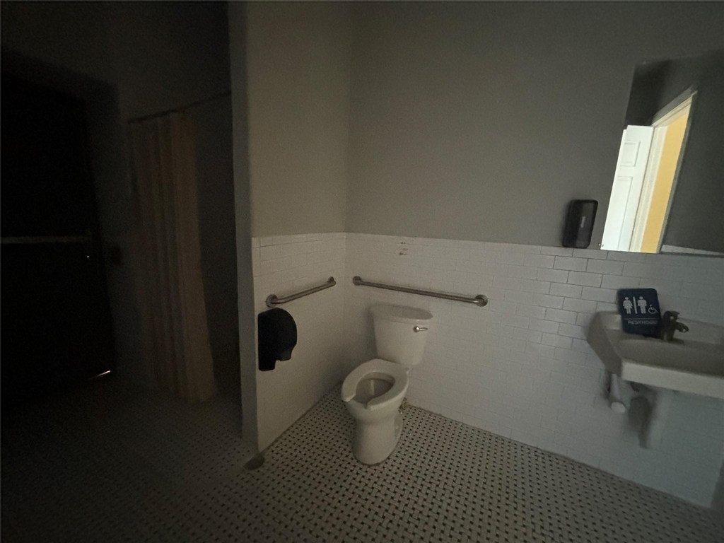 12917 W Bellfort Avenue - Photo 13