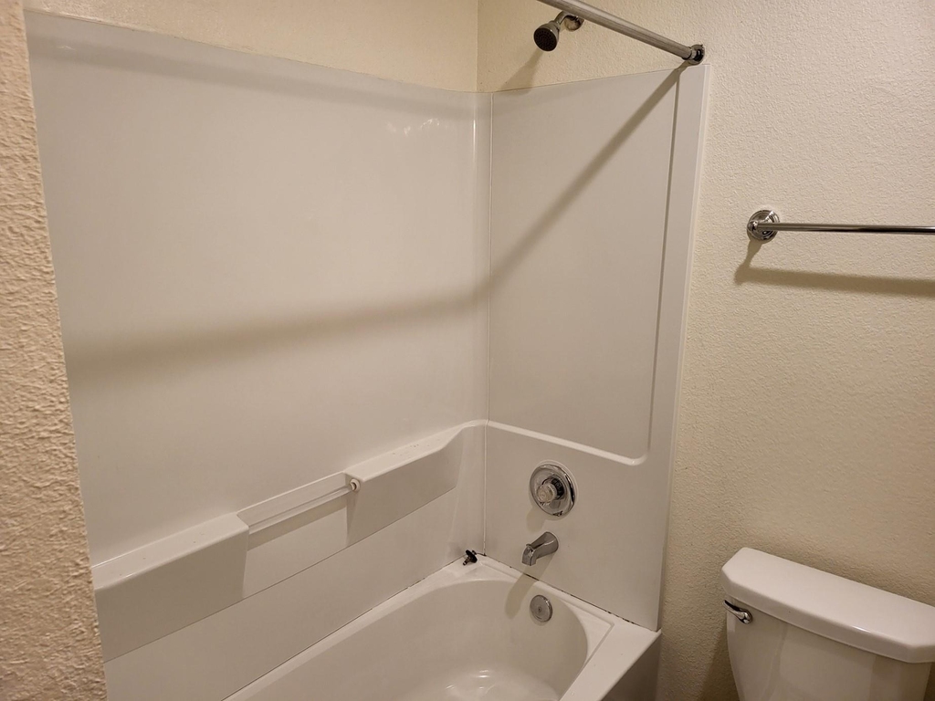 21155 Gosling Road - Photo 14