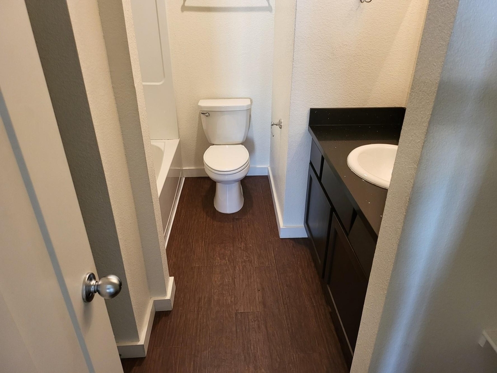 21155 Gosling Road - Photo 18