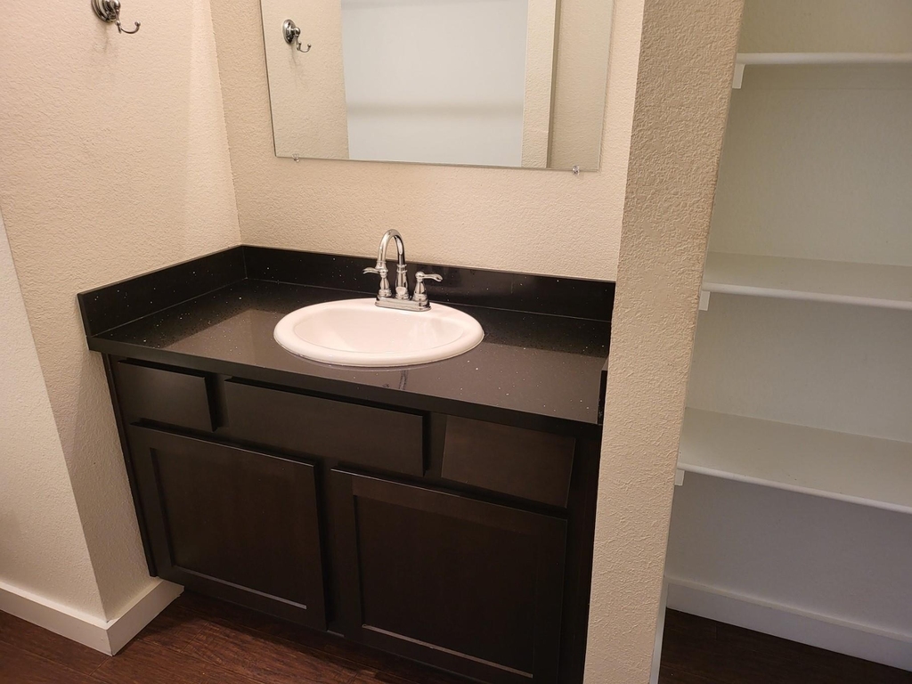 21155 Gosling Road - Photo 16