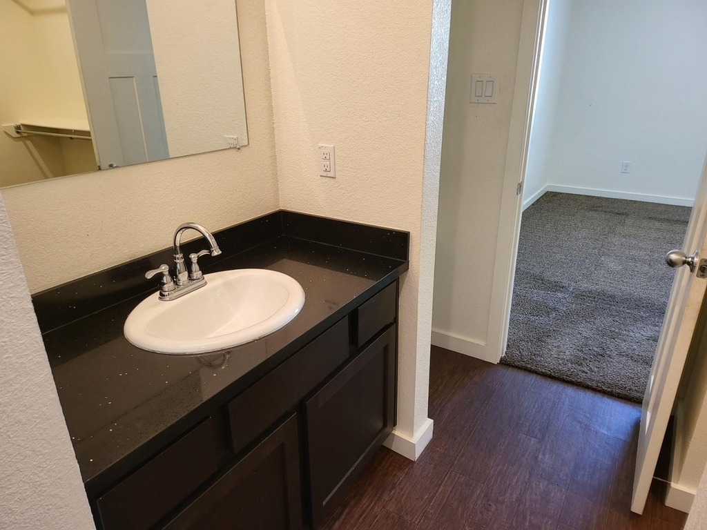21155 Gosling Road - Photo 13