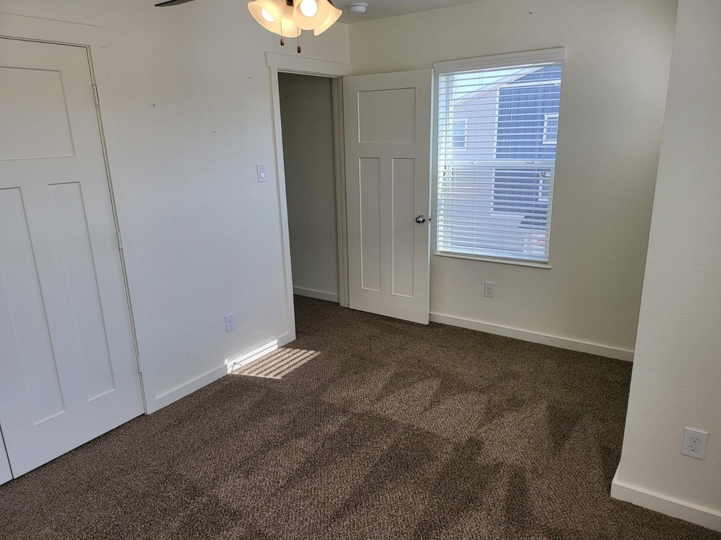 21155 Gosling Road - Photo 30