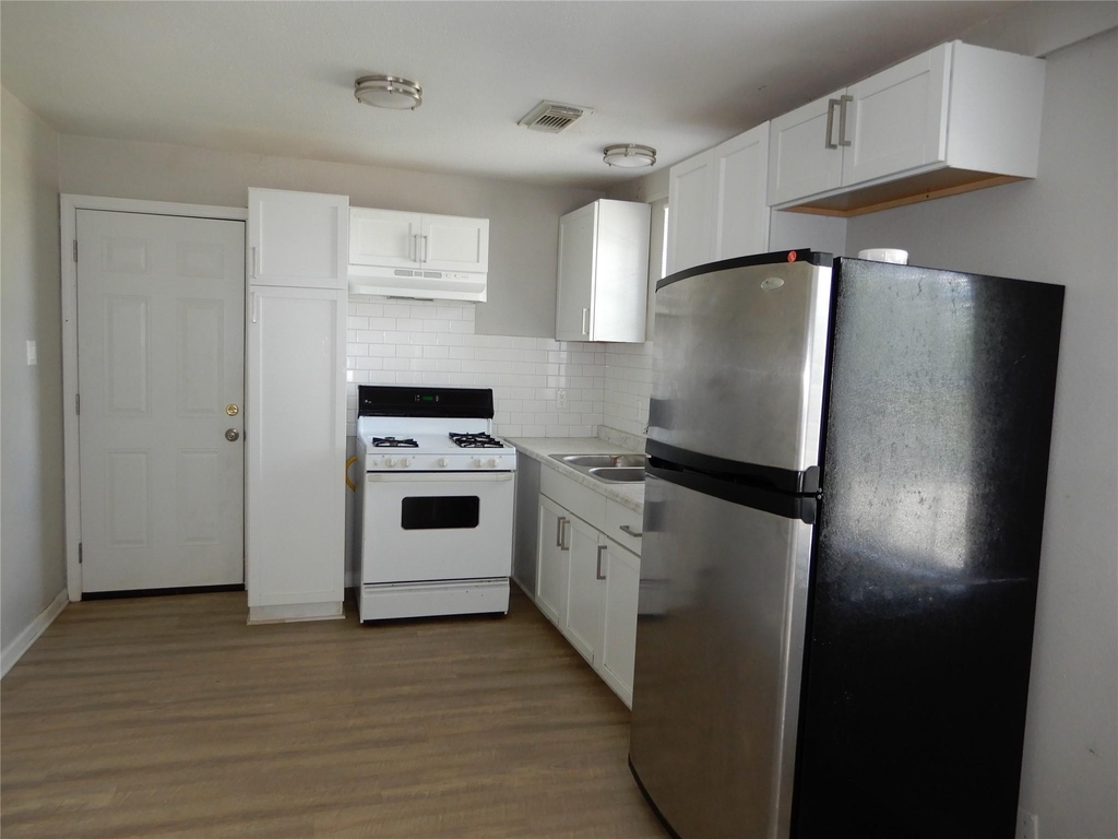 3804 Lelia Street - Photo 6