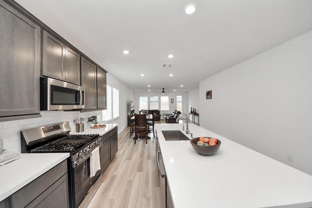 21719 Flannel Bush Lane - Photo 7