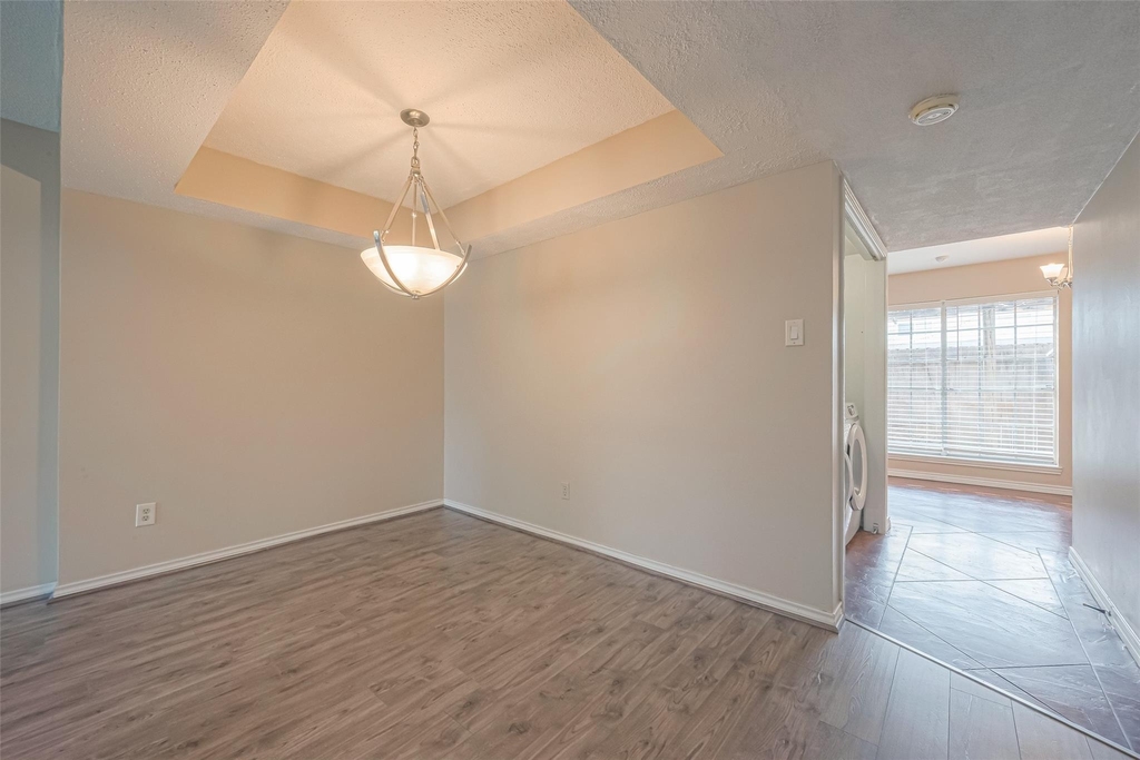 10217 Longmont Drive - Photo 9