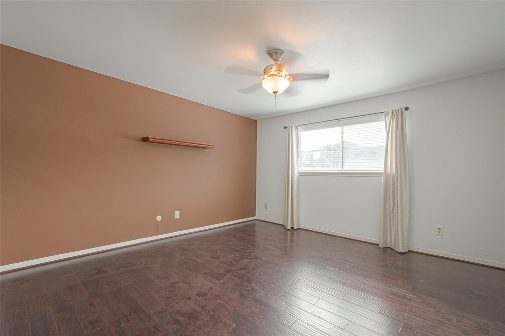 10217 Longmont Drive - Photo 19