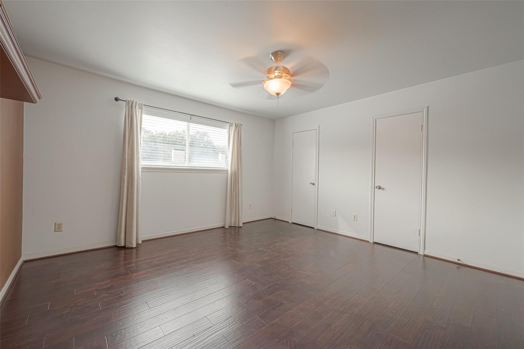 10217 Longmont Drive - Photo 22