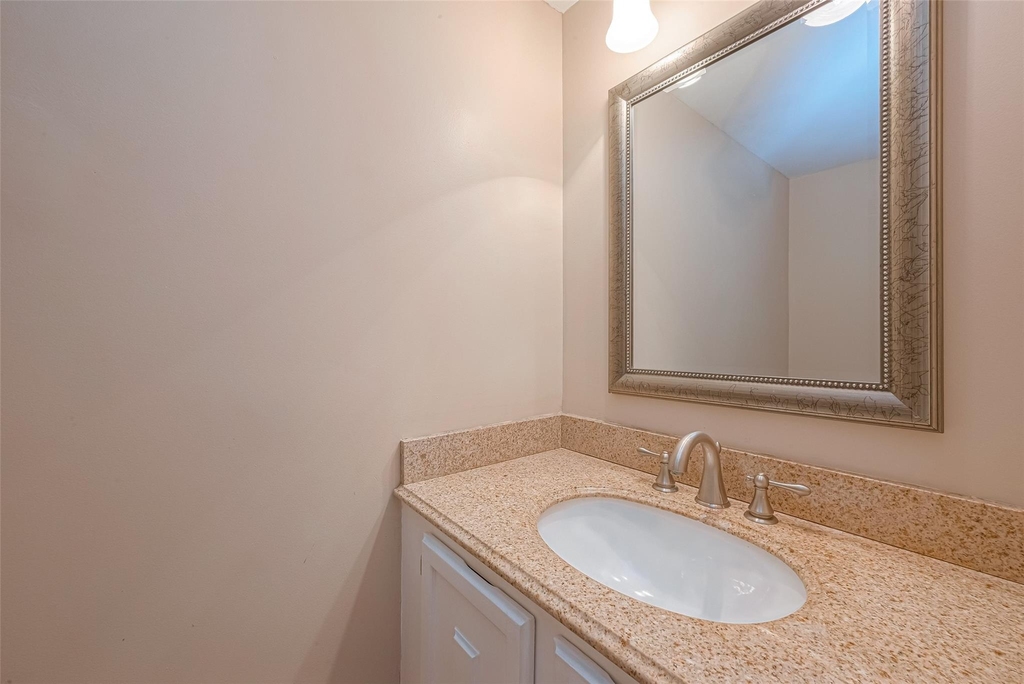 10217 Longmont Drive - Photo 18