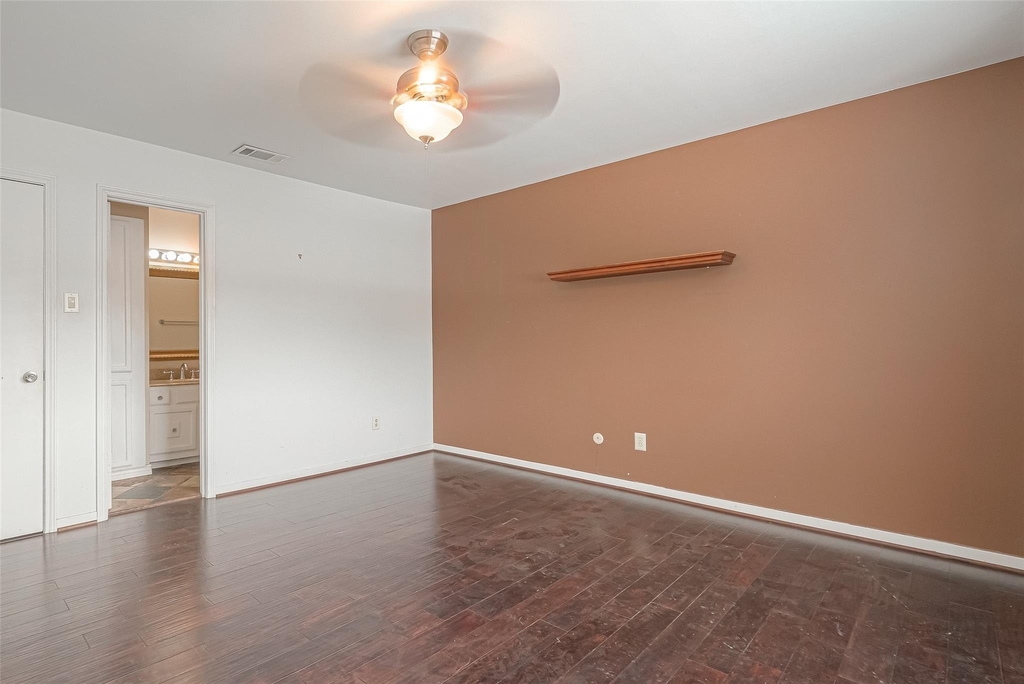 10217 Longmont Drive - Photo 20