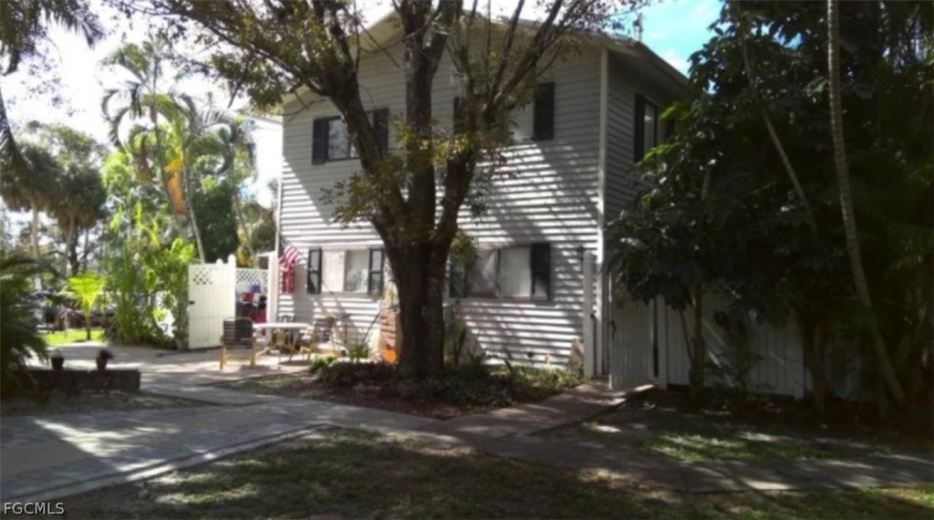 7752 Tamara Lee Court - Photo 0