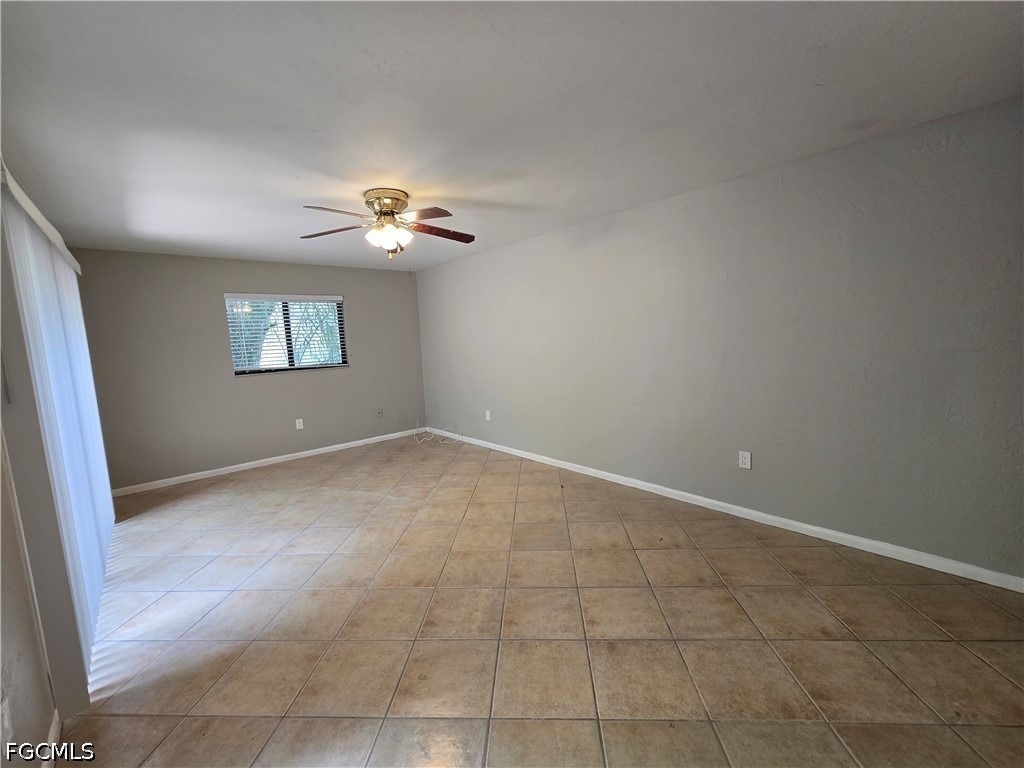 7752 Tamara Lee Court - Photo 8