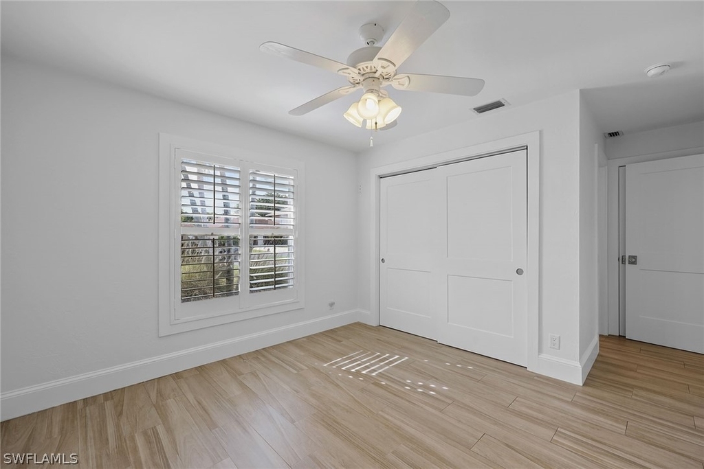 527 109th Avenue N - Photo 14