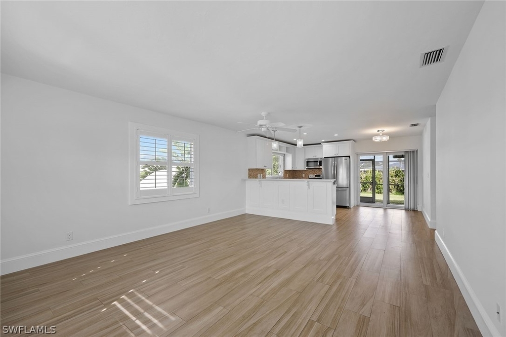 527 109th Avenue N - Photo 6