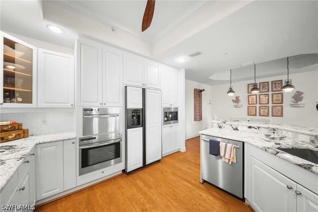572 11th Avenue S - Photo 13