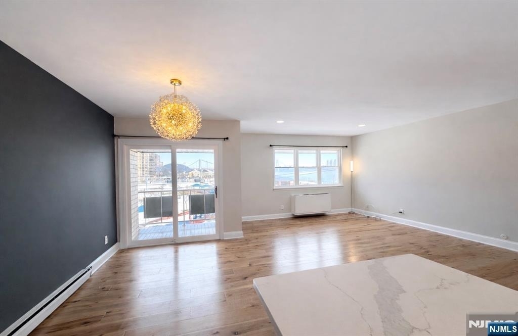 1111 River - Photo 1